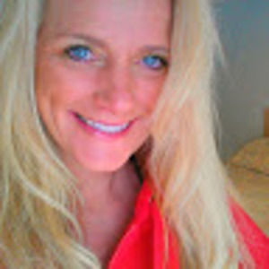 Meet your Posher, Suzanne